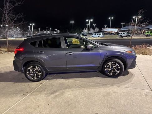 Used 2024 Subaru Crosstrek 2.0i Premium image 10