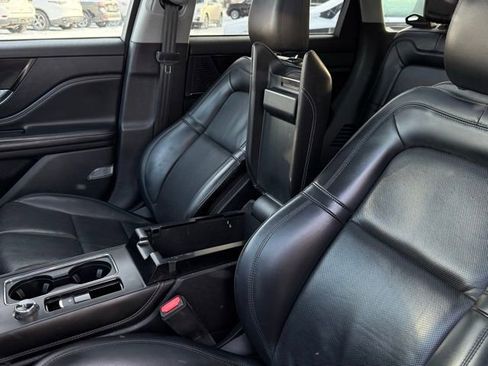 Used 2022 Lincoln Corsair Reserve image 31