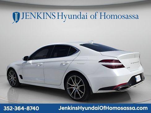 Used 2025 Genesis G70 2.5T RWD image 8