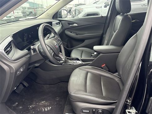 Certified 2024 Buick Encore GX Avenir image 18