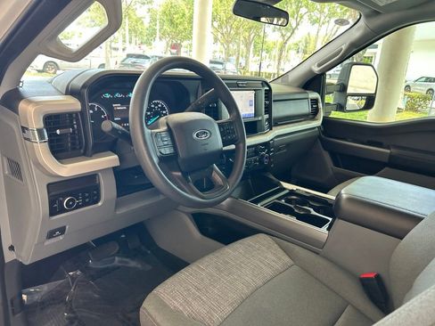 Used 2025 Ford F350 XLT w/ 360-Degree Camera Package AWD/4WD image 6