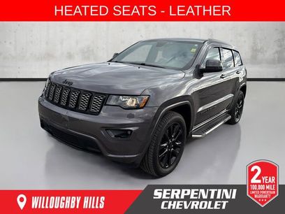 Used 2017 Jeep Grand Cherokee Altitude