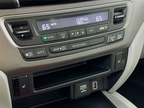 Used 2022 Honda Ridgeline RTL image 21