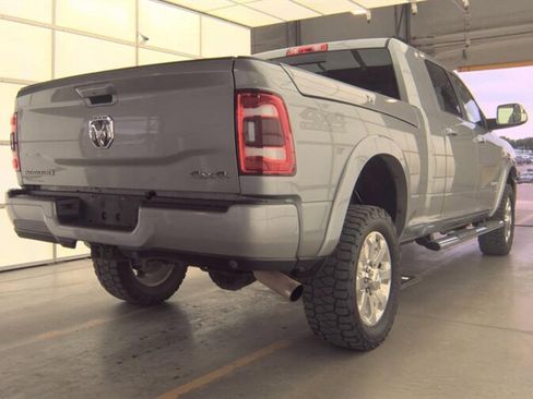Used 2020 RAM 2500 Laramie AWD/4WD image 3