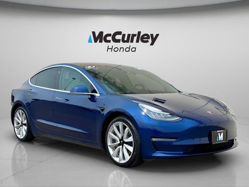 Used 2018 Tesla Model 3 Long Range AWD/4WD image 1