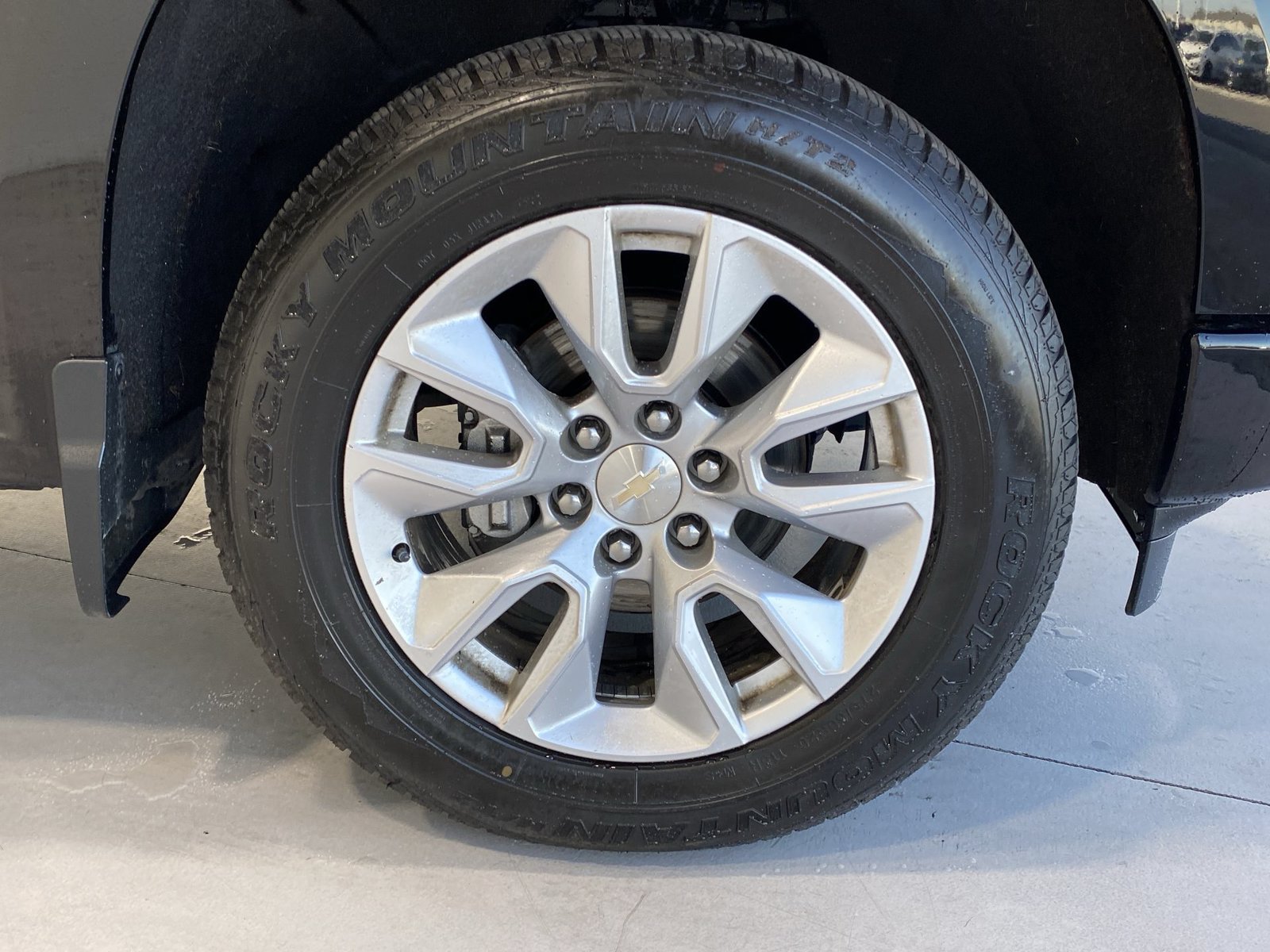 Used 2022 Chevrolet Silverado 1500 Custom AWD/4WD image 10