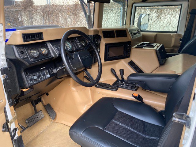 Used 1997 HUMMER H1 4-Door Wagon AWD/4WD image 13