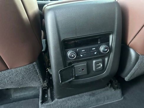 Used 2021 Buick Enclave Avenir w/ Avenir Technology Package image 41