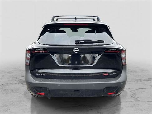 New 2026 Nissan Kicks SR w/ Cold Weather Package image 3