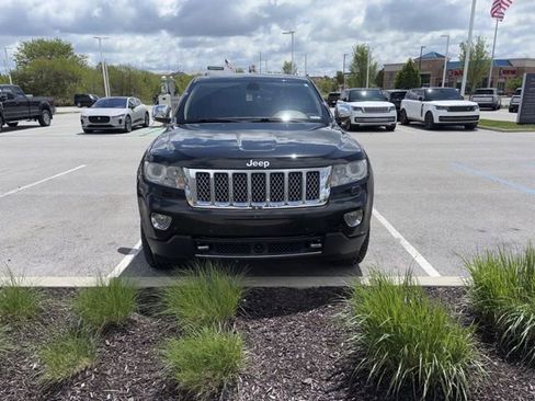 Used 2013 Jeep Grand Cherokee Overland Summit AWD/4WD image 7
