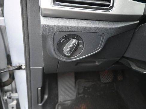 Used 2019 Volkswagen Atlas SEL FWD image 13