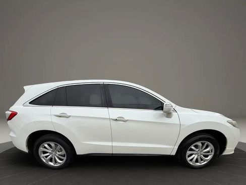 Used 2016 Acura RDX AWD image 4