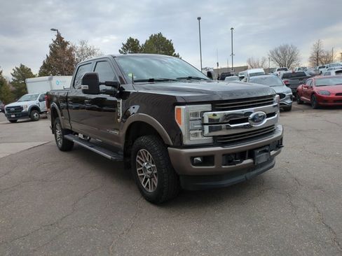 Used 2018 Ford F350 King Ranch image 3