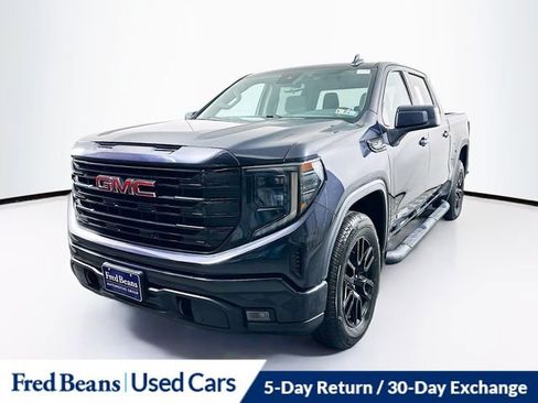 Used 2022 GMC Sierra 1500 Elevation image 3