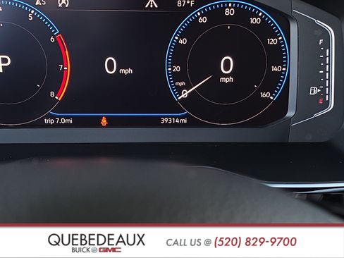 Used 2019 Volkswagen Jetta SEL FWD image 18