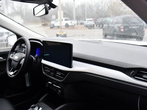 New 2026 Ford Escape Base w/ PHEV Premium Package image 15