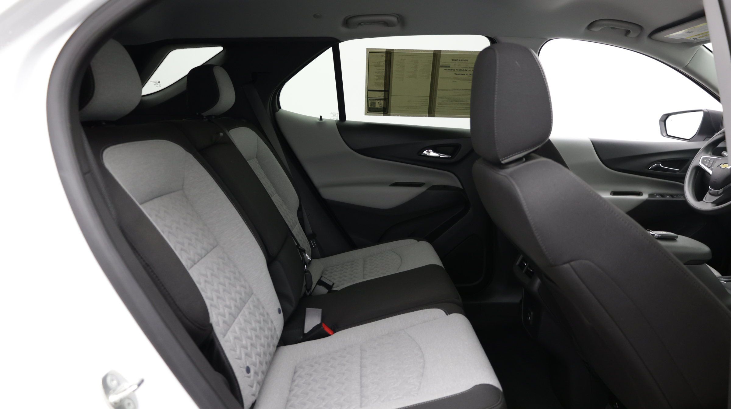 Used 2023 Chevrolet Equinox LS FWD image 34