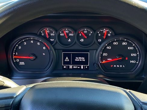 Used 2025 Chevrolet Silverado 2500 Custom w/ Custom Value Package image 16