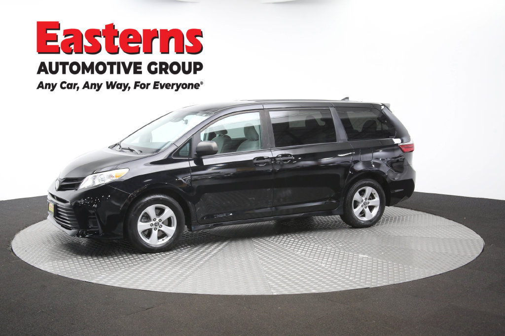 Used 2020 Toyota Sienna L FWD image 58