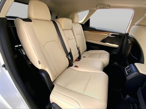 Used 2021 Lexus RX 350L FWD w/ Premium Package image 19