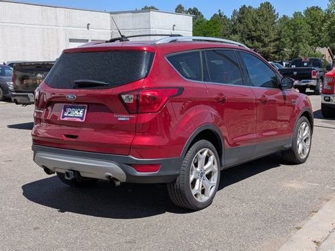 Used 2019 Ford Escape Titanium w/ U9j03 - Titanium Tow Package AWD/4WD image 5