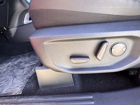 New 2025 Ford Ranger Lariat w/ Trailer Tow Package image 18