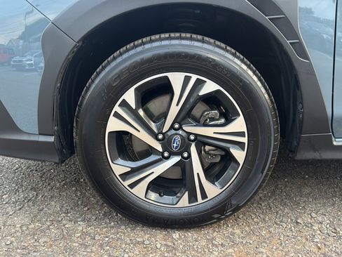Certified 2024 Subaru Crosstrek 2.0i Premium AWD/4WD image 39