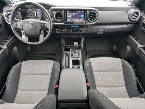 Certified 2023 Toyota Tacoma TRD Off-Road image 18