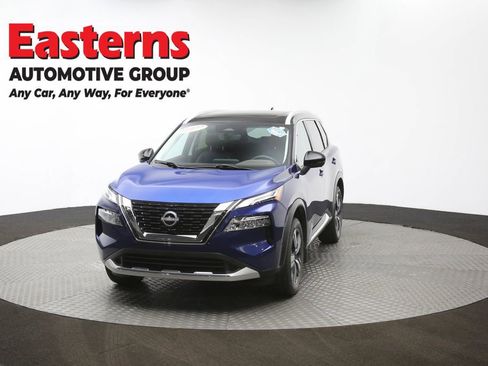 Used 2023 Nissan Rogue Platinum image 57