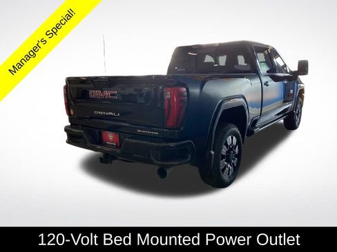 Used 2024 GMC Sierra 3500 Denali w/ Denali Reserve Package AWD/4WD image 19