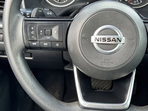 Used 2021 Nissan Rogue S image 13