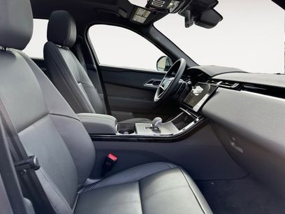 New 2025 Land Rover Range Rover Velar Dynamic SE