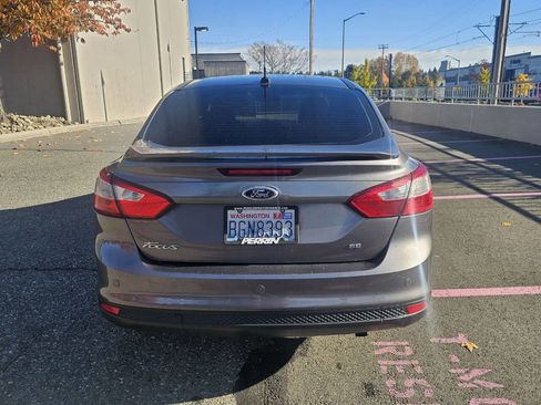 Used 2013 Ford Focus SE image 8