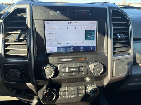 Used 2022 Ford F350 XLT w/ XLT Premium Package image 18