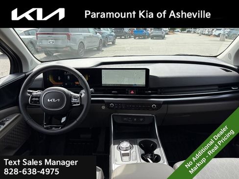 New 2026 Kia Carnival LXS image 7