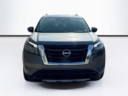 Used 2025 Nissan Pathfinder SL