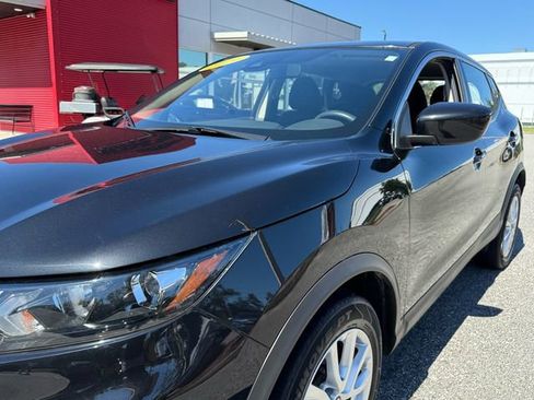 Used 2021 Nissan Rogue Sport S image 21