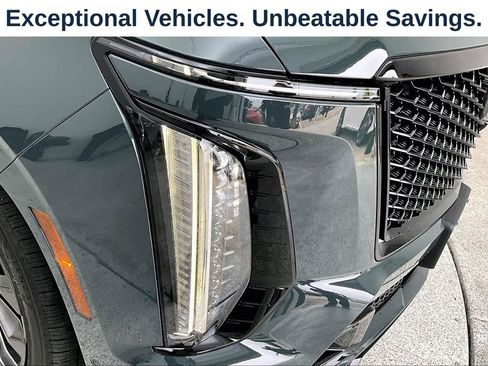 Used 2026 Cadillac Escalade V AWD/4WD image 39