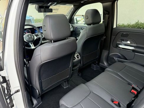 New 2026 Mercedes-Benz GLB 250 4MATIC image 25