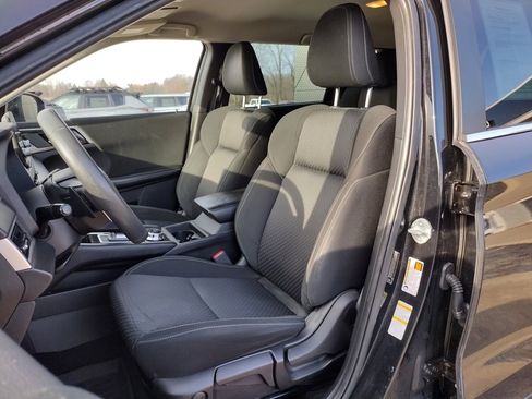 Used 2022 Mitsubishi Outlander ES image 10