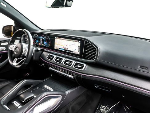 Used 2022 Mercedes-Benz GLS 450 4MATIC image 16