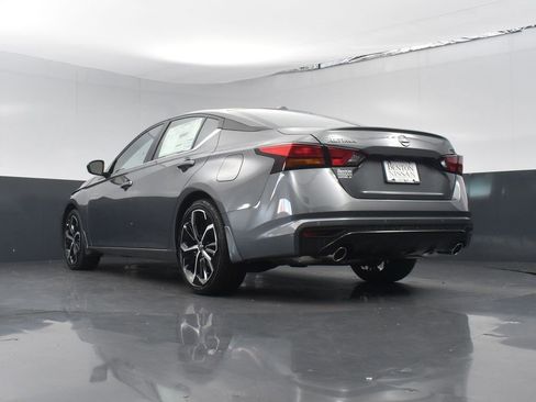 New 2025 Nissan Altima 2.5 SR image 21