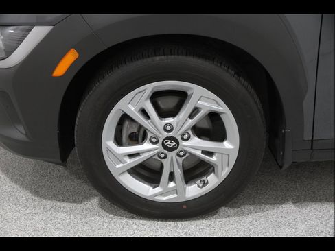 Certified 2023 Hyundai Kona SEL AWD/4WD image 22