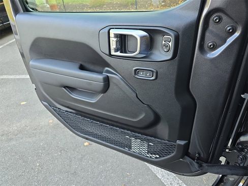 New 2025 Jeep Wrangler Sport S image 26