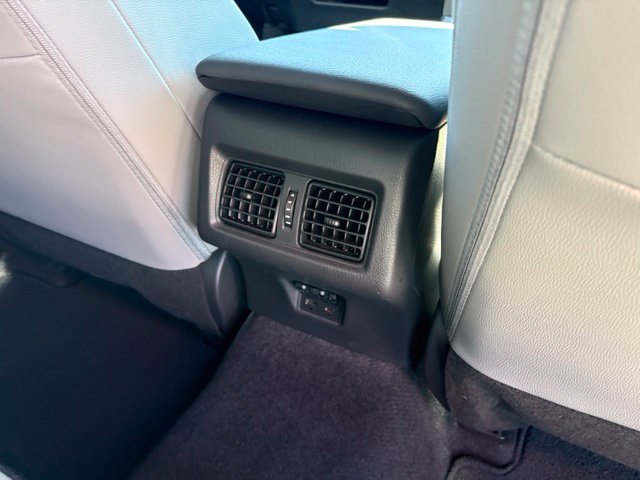 Used 2026 Toyota Camry SE w/ Convenience Package FWD image 29