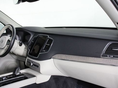 Certified 2023 Volvo XC90 T8 Core w/ Climate Package image 22