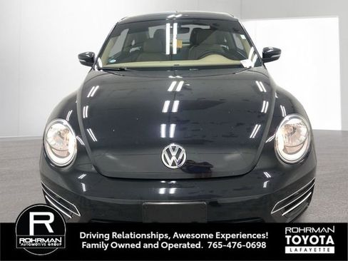 Used 2017 Volkswagen Beetle 1.8T SE FWD image 10