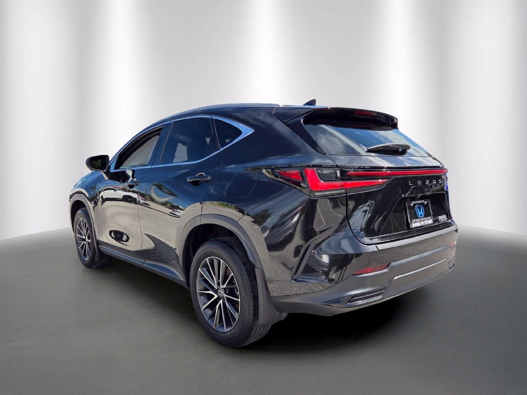 Used 2024 Lexus NX 250 FWD w/ Cold Area Package image 5