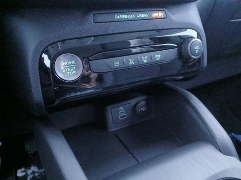 New 2026 Ford Escape SE w/ Class II Trailer Tow Package image 20