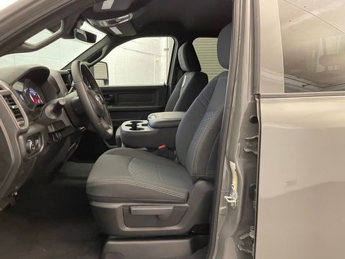 New 2026 RAM 2500 Tradesman AWD/4WD image 17